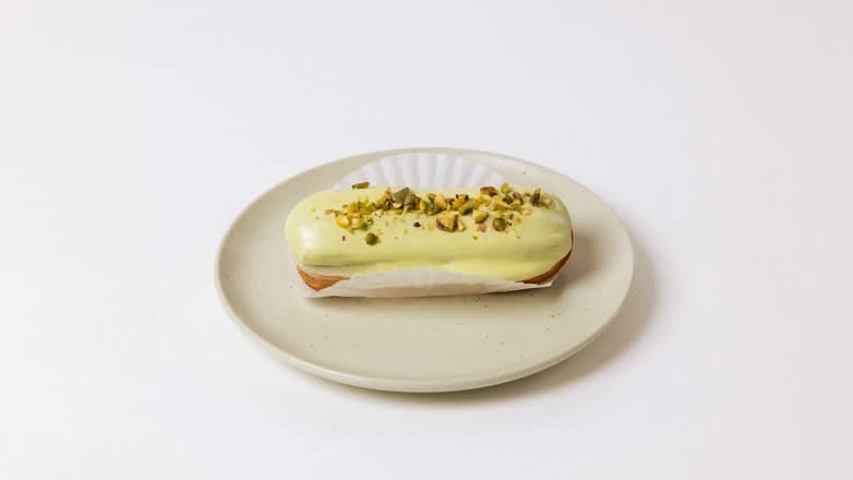 Pistachio Eclair