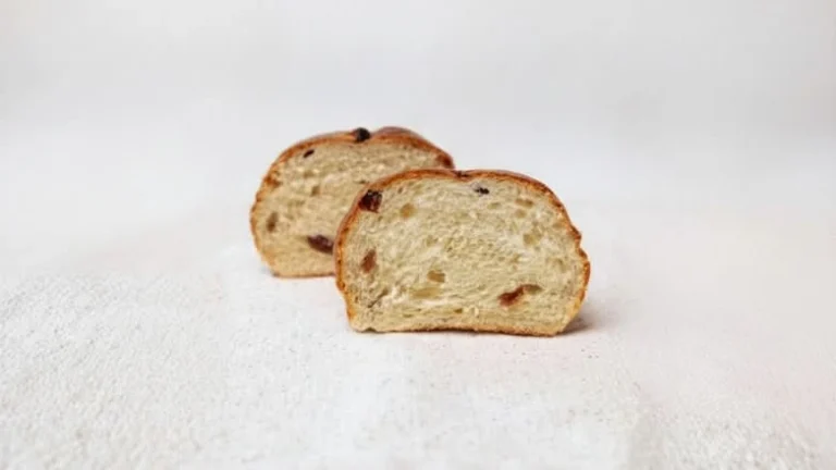 Raisin Bun